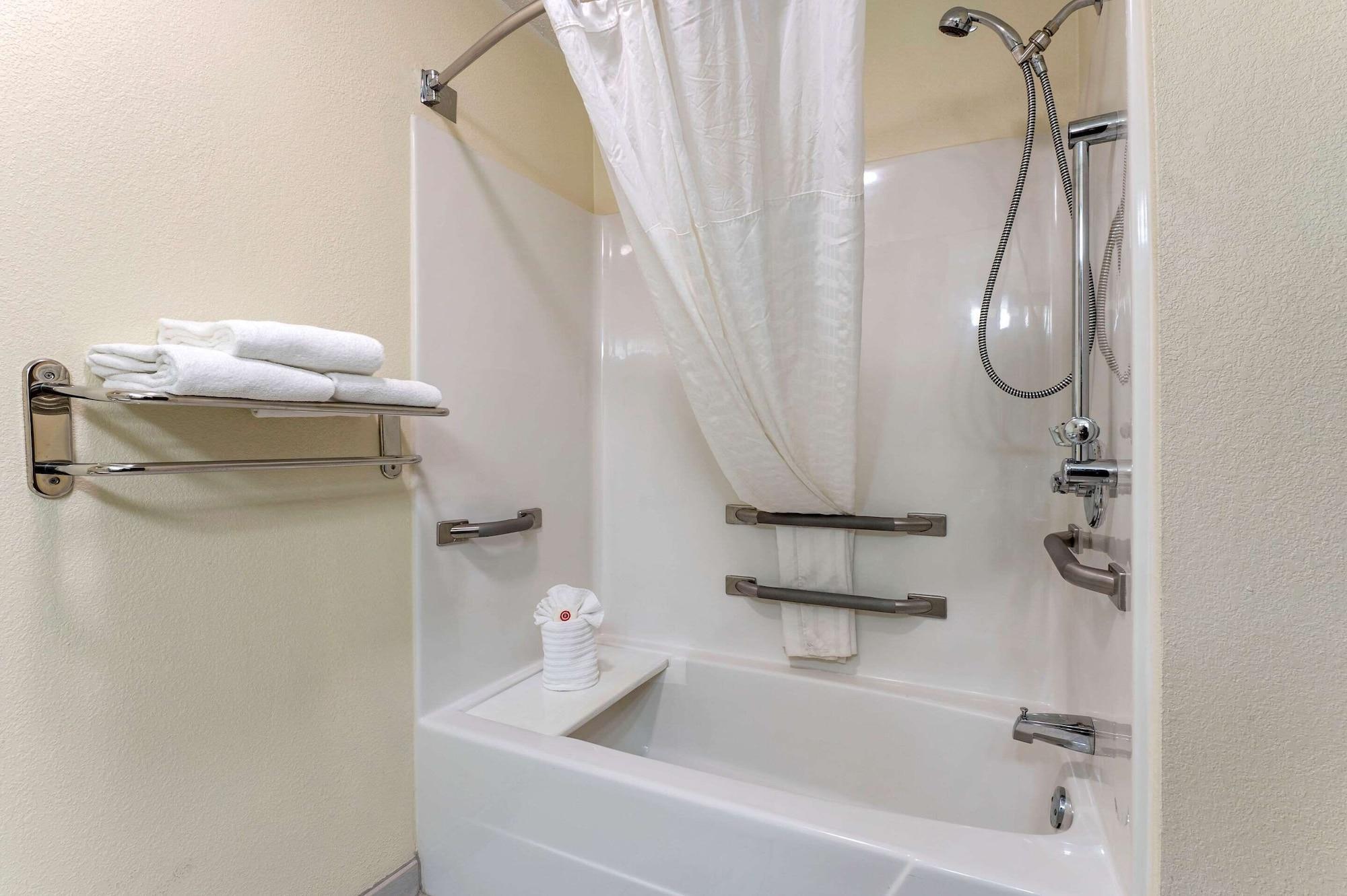 Comfort Inn East Indianapolis Esterno foto